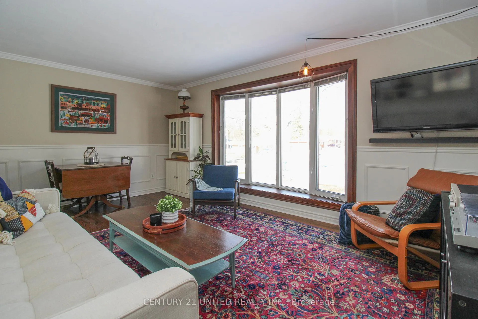 Photo 14 of 953 Oriole Drive, Peterborough, Northcrest Ward 5 — HOMEH