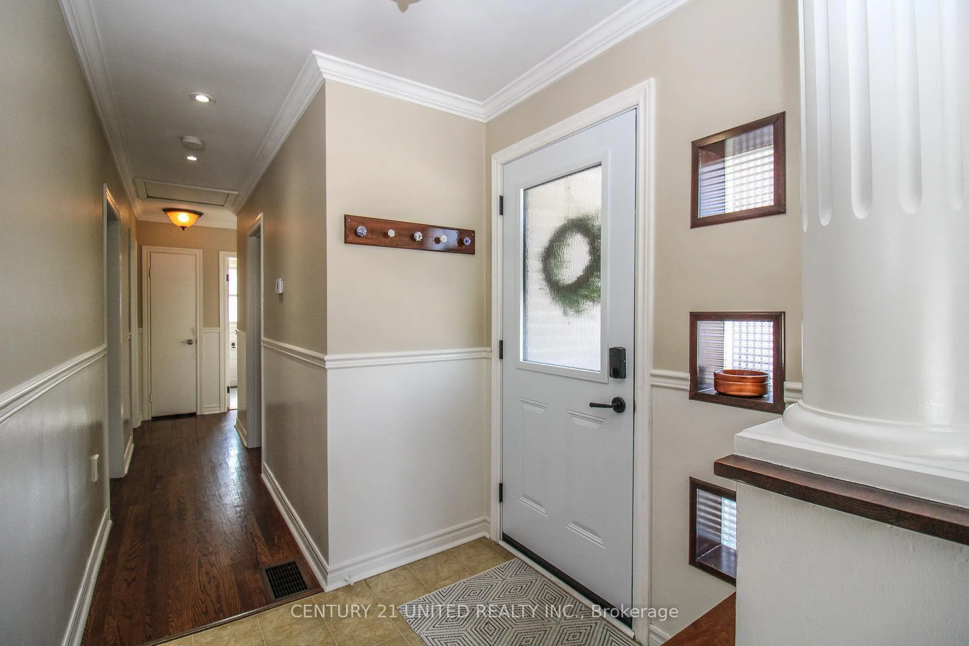 Photo 16 of 953 Oriole Drive, Peterborough, Northcrest Ward 5 — HOMEH