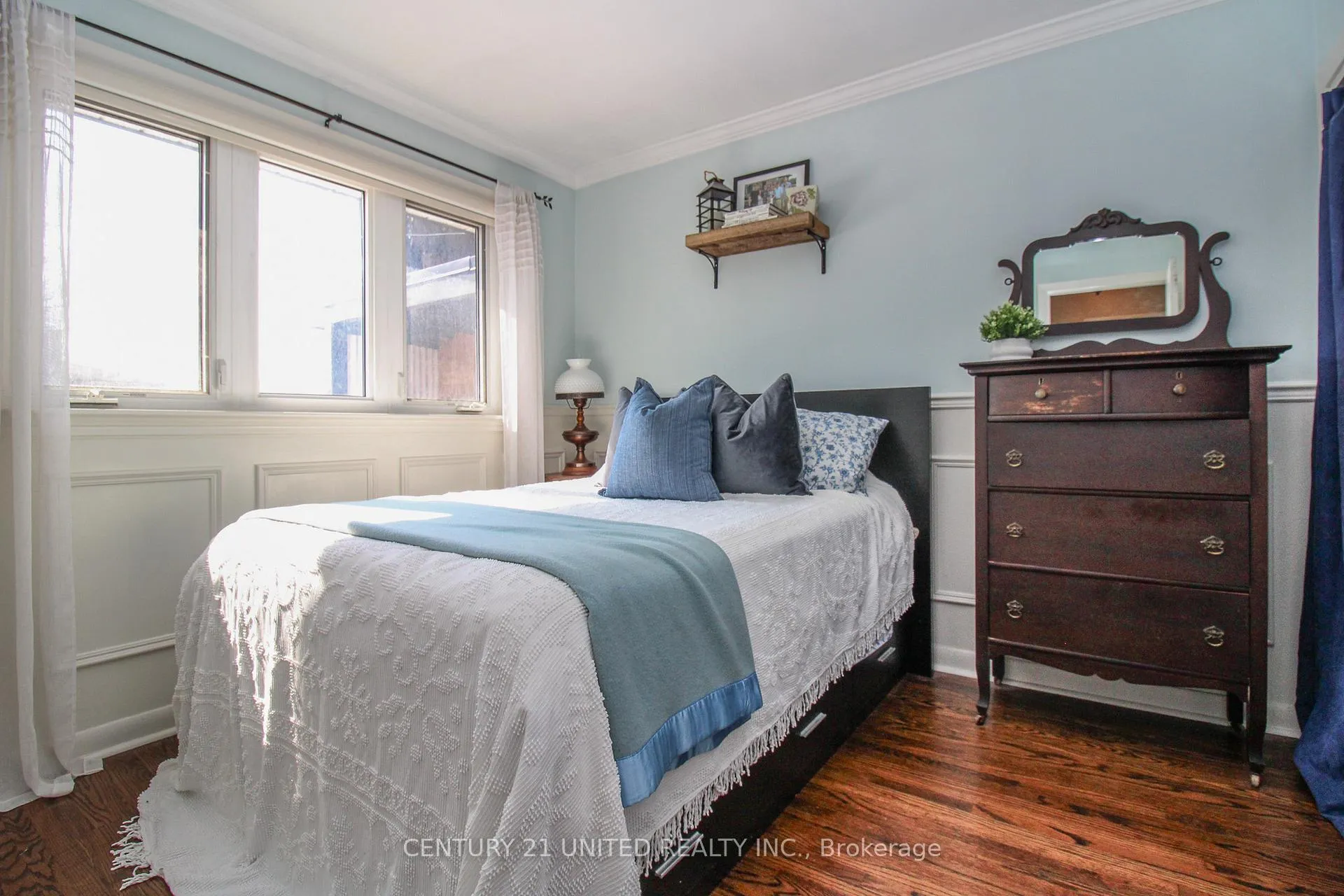 Photo 27 of 953 Oriole Drive, Peterborough, Northcrest Ward 5 — HOMEH