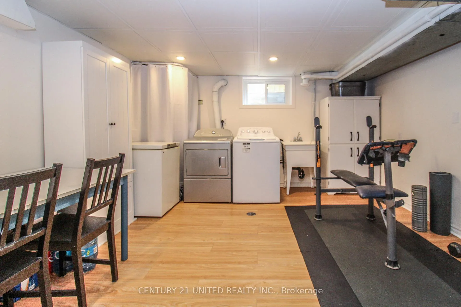 Photo 38 of 953 Oriole Drive, Peterborough, Northcrest Ward 5 — HOMEH