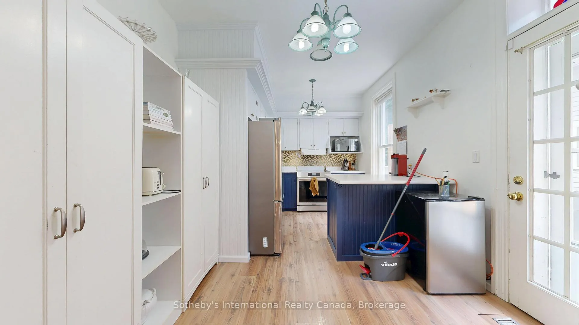 Photo 13 of 103 Bruce Street S, Blue Mountains — HOMEH