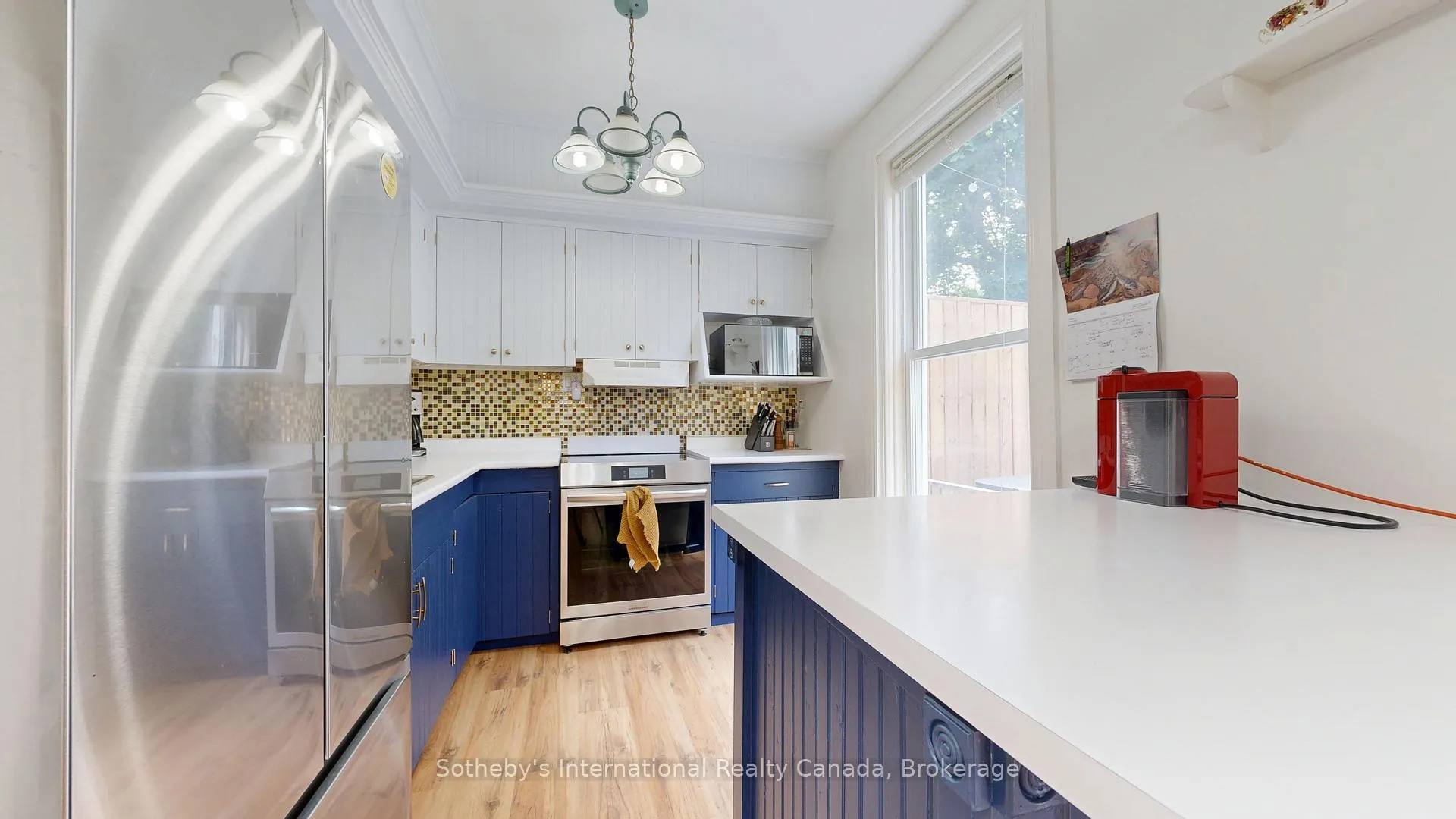 Photo 14 of 103 Bruce Street S, Blue Mountains — HOMEH