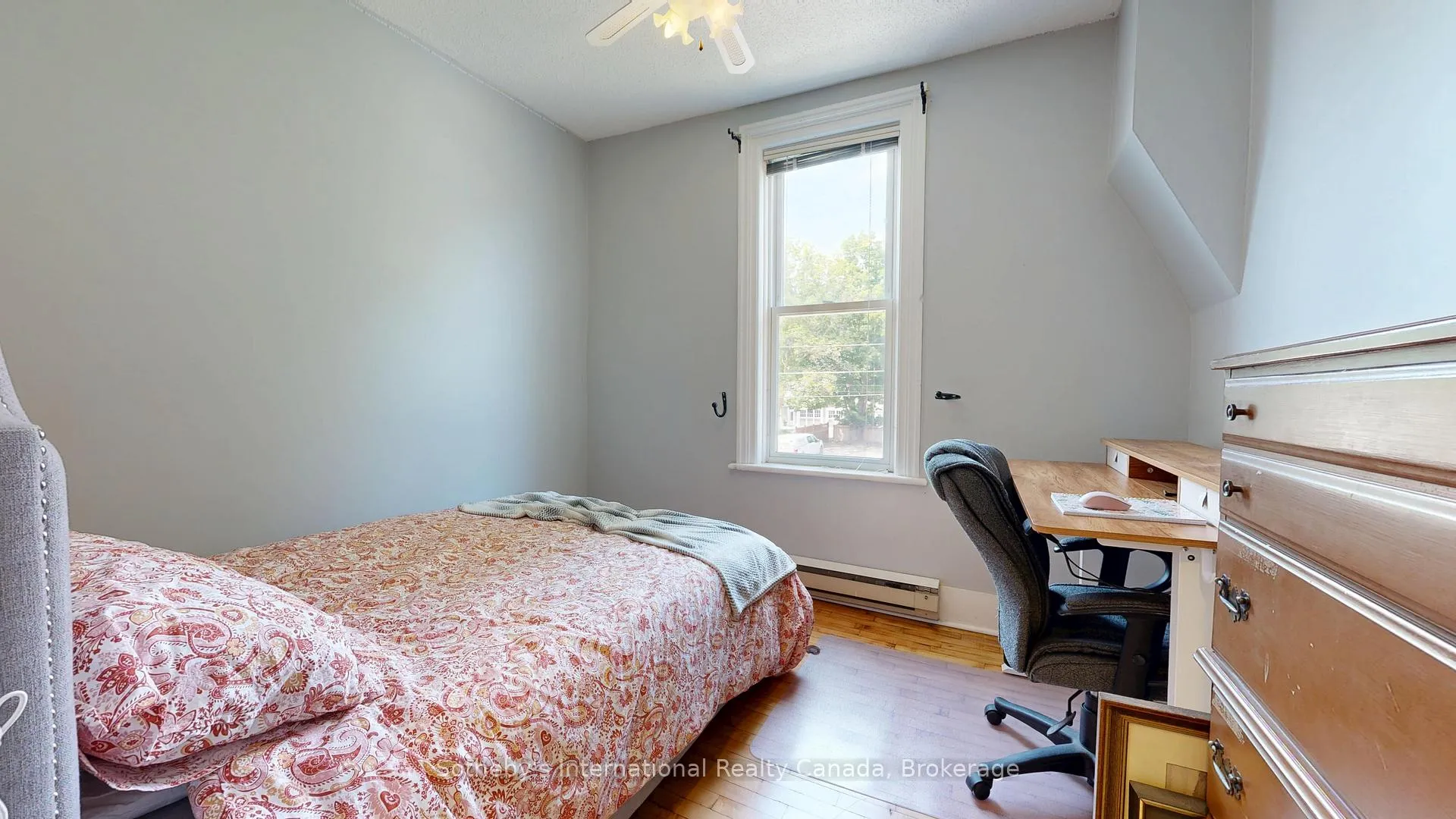 Photo 28 of 103 Bruce Street S, Blue Mountains — HOMEH