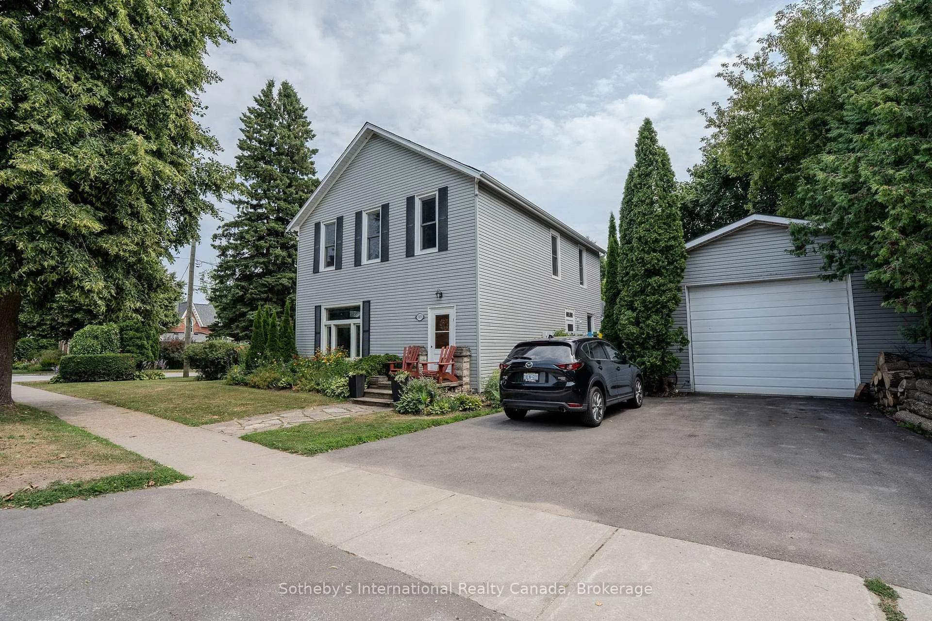 Photo 34 of 103 Bruce Street S, Blue Mountains — HOMEH