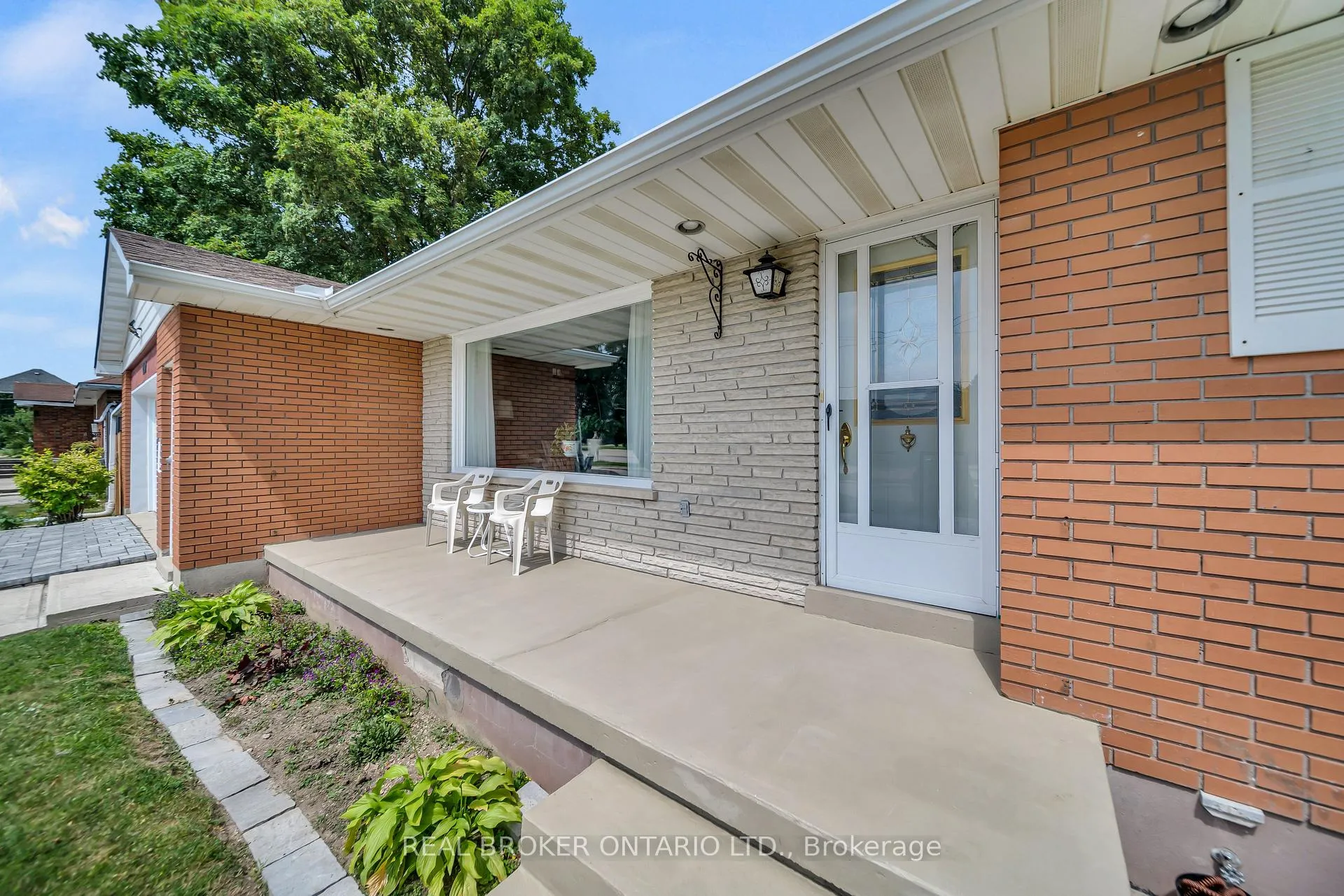 Photo 5 of 490 Saddler Street E, West Grey — HOMEH