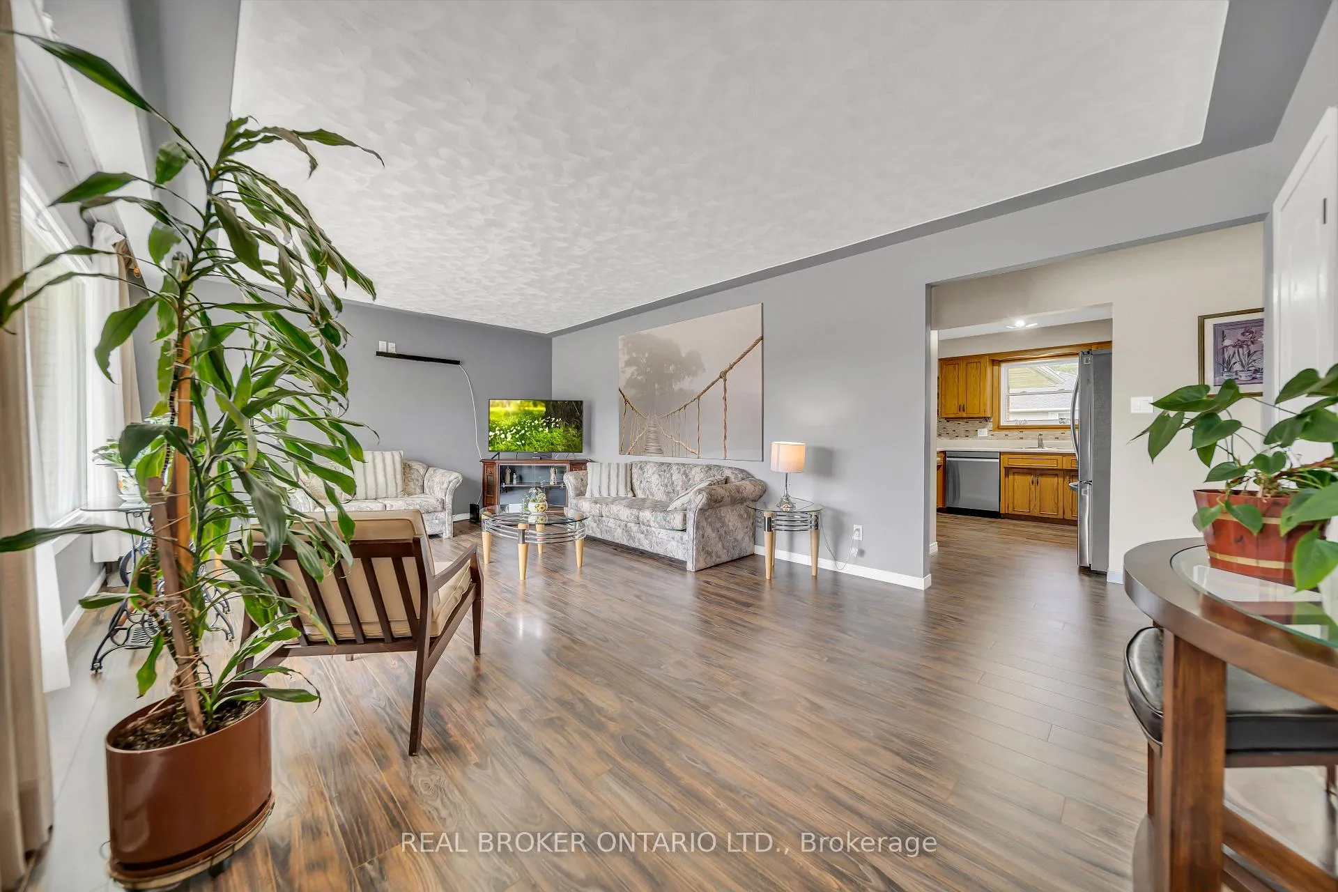 Photo 8 of 490 Saddler Street E, West Grey — HOMEH