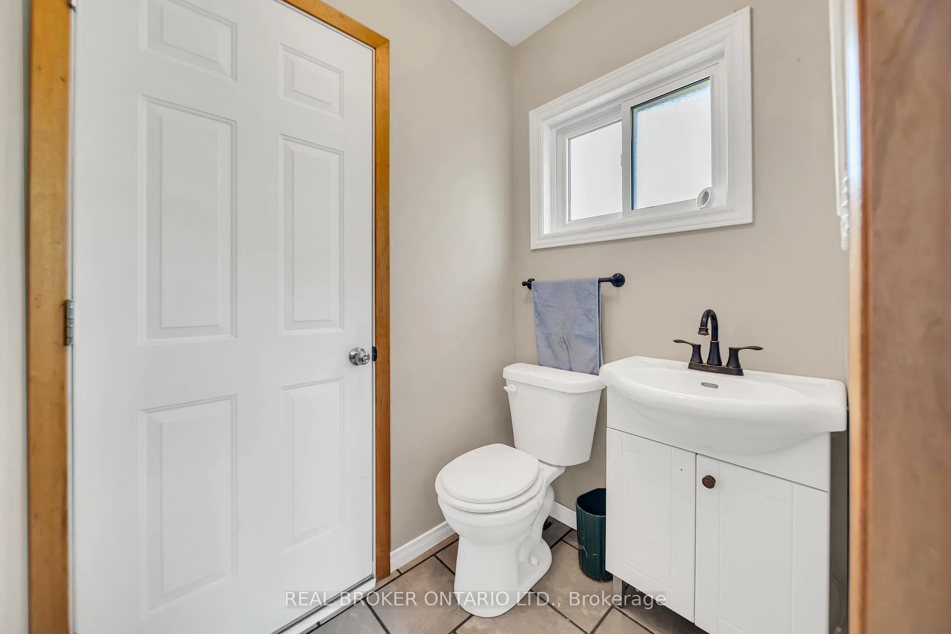 Photo 22 of 490 Saddler Street E, West Grey — HOMEH