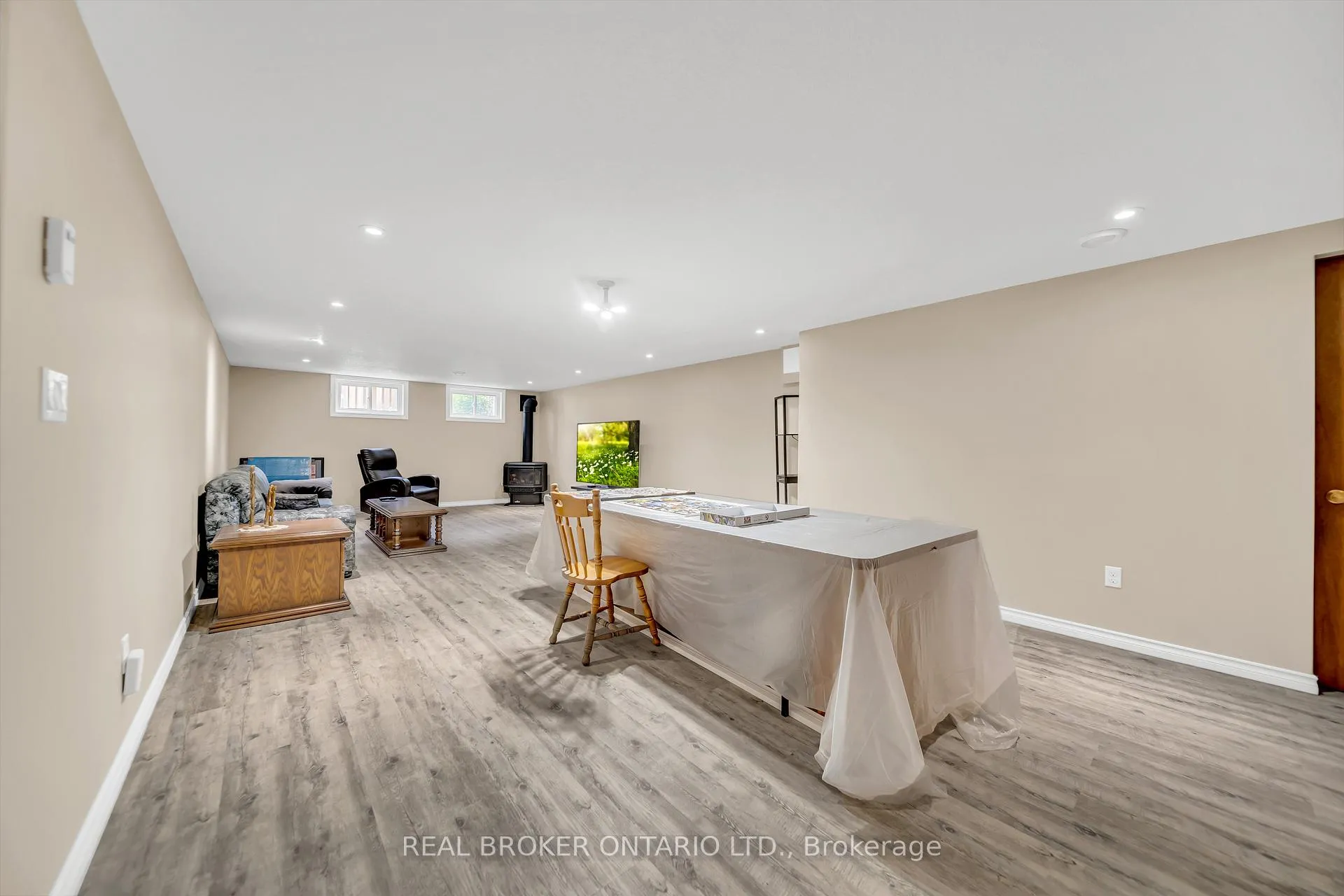 Photo 34 of 490 Saddler Street E, West Grey — HOMEH