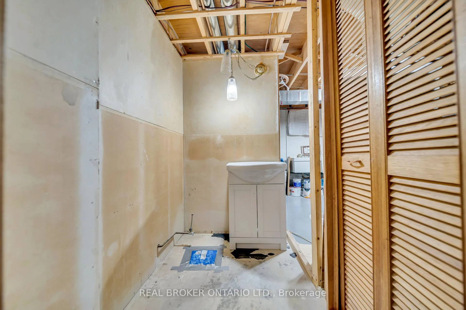 Photo 40 of 490 Saddler Street E, West Grey — HOMEH