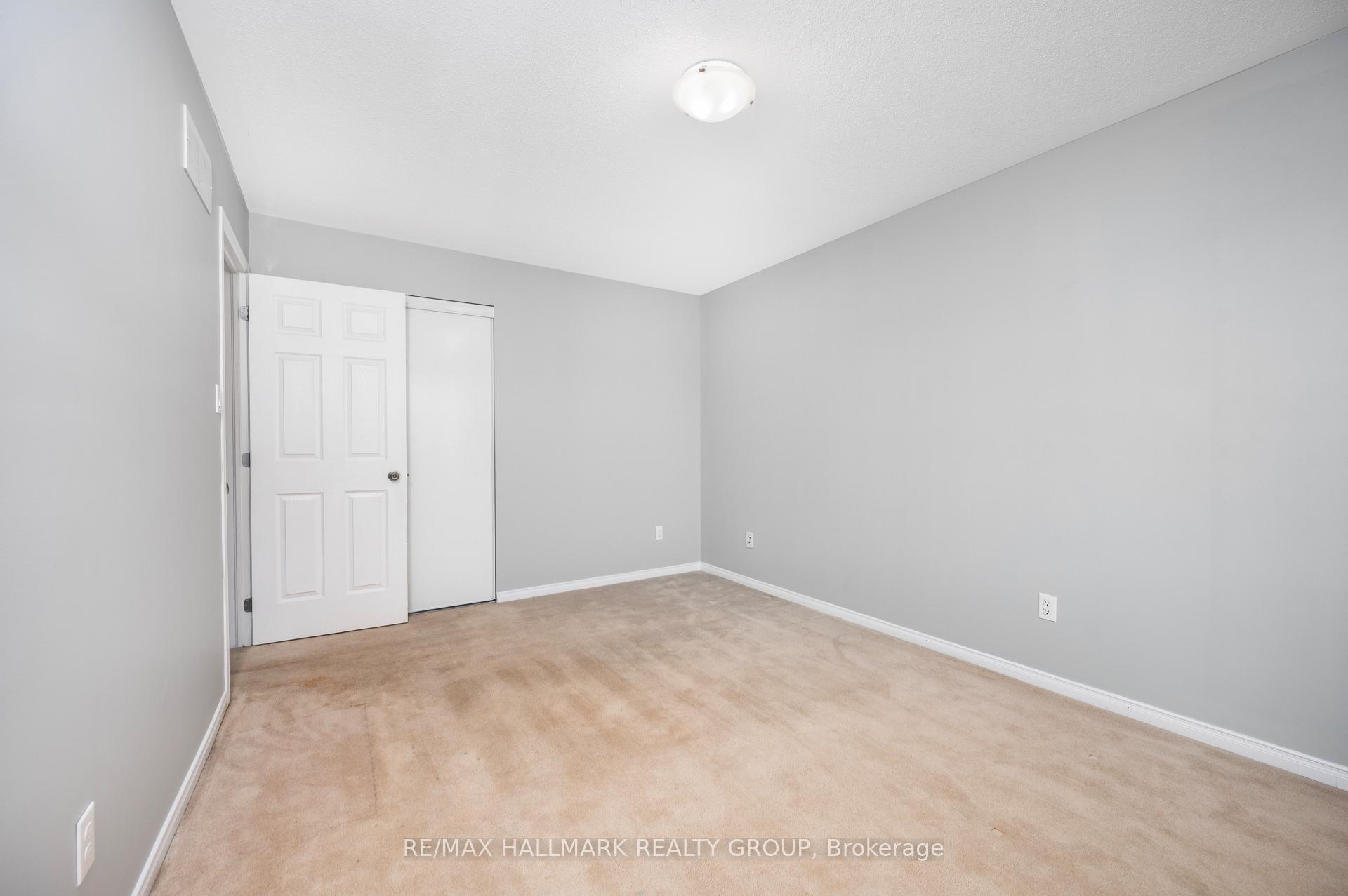 Photo 34 of 306 Tabaret Street, Ottawa, Kanata - Emerald Meadows/Trailwest — HOMEH