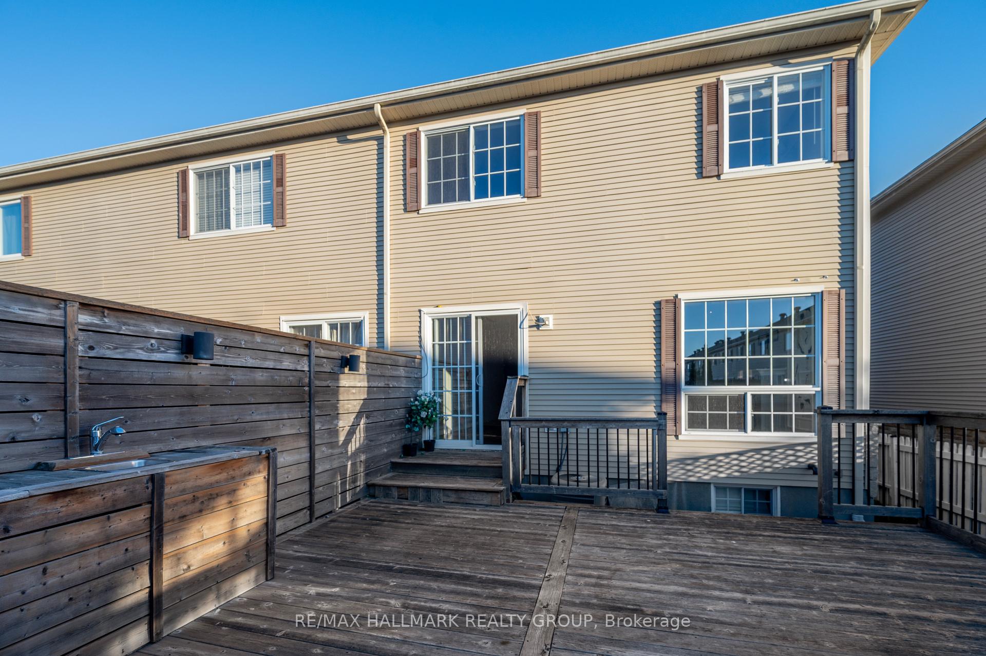 Photo 42 of 306 Tabaret Street, Ottawa, Kanata - Emerald Meadows/Trailwest — HOMEH
