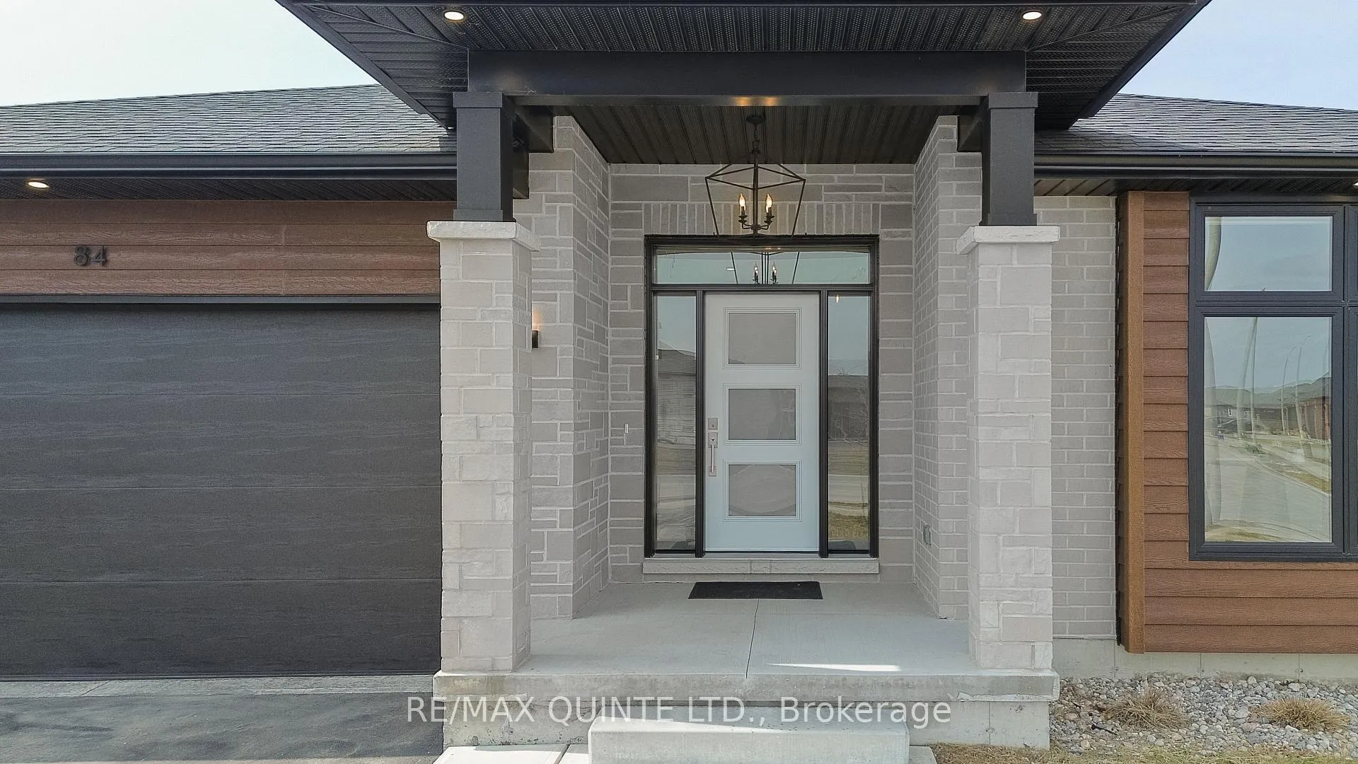 Photo 9 of 84 Dewal Place, Belleville, Belleville Ward — HOMEH