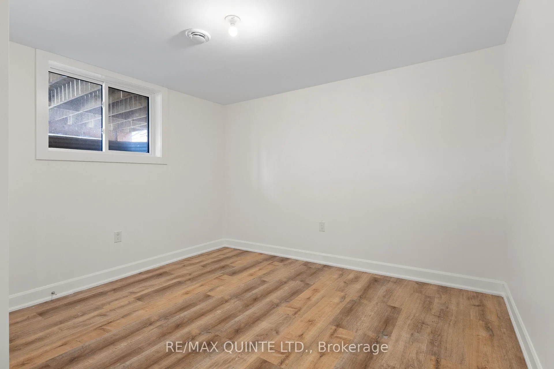 Photo 45 of 84 Dewal Place, Belleville, Belleville Ward — HOMEH