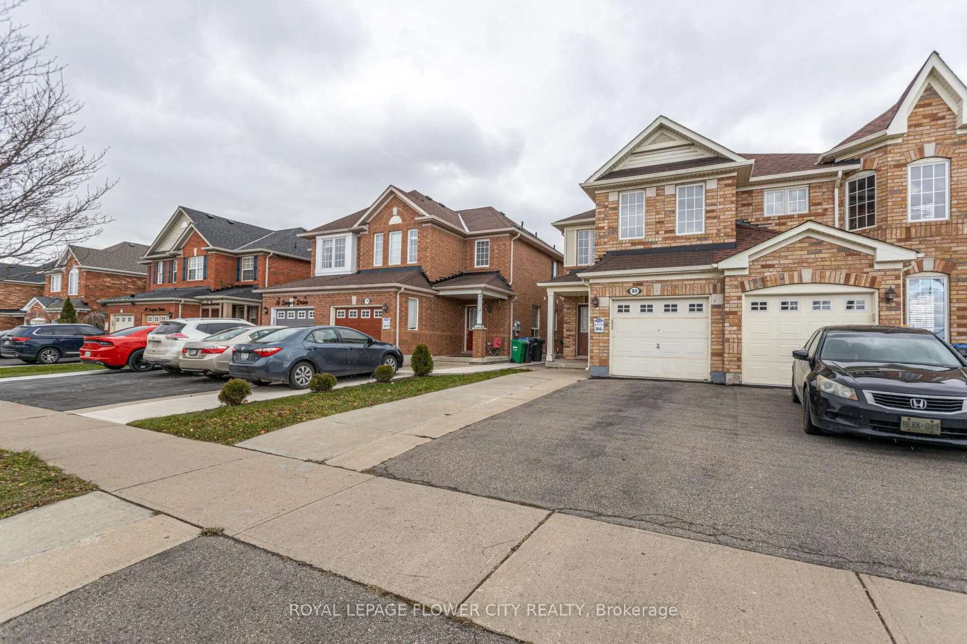 Photo 2 of 80 Dwyer Drive, Brampton, Gore Industrial North — HOMEH