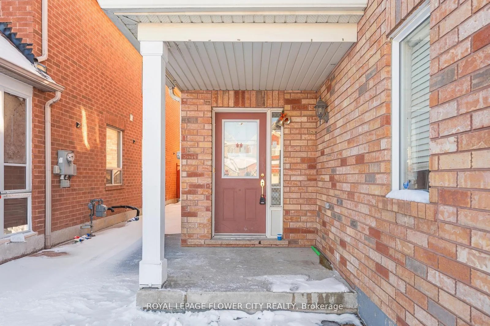 Photo 7 of 80 Dwyer Drive, Brampton, Gore Industrial North — HOMEH