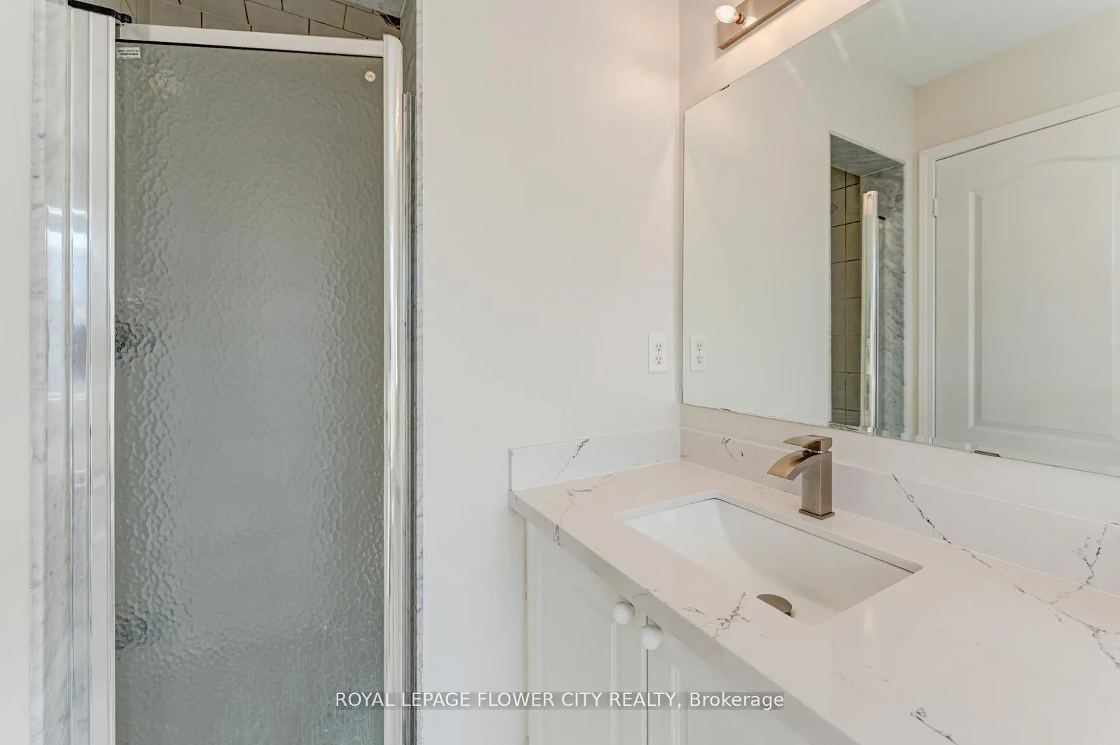 Photo 23 of 80 Dwyer Drive, Brampton, Gore Industrial North — HOMEH
