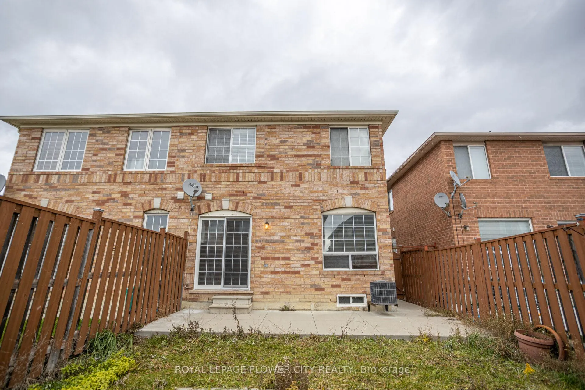 Photo 44 of 80 Dwyer Drive, Brampton, Gore Industrial North — HOMEH