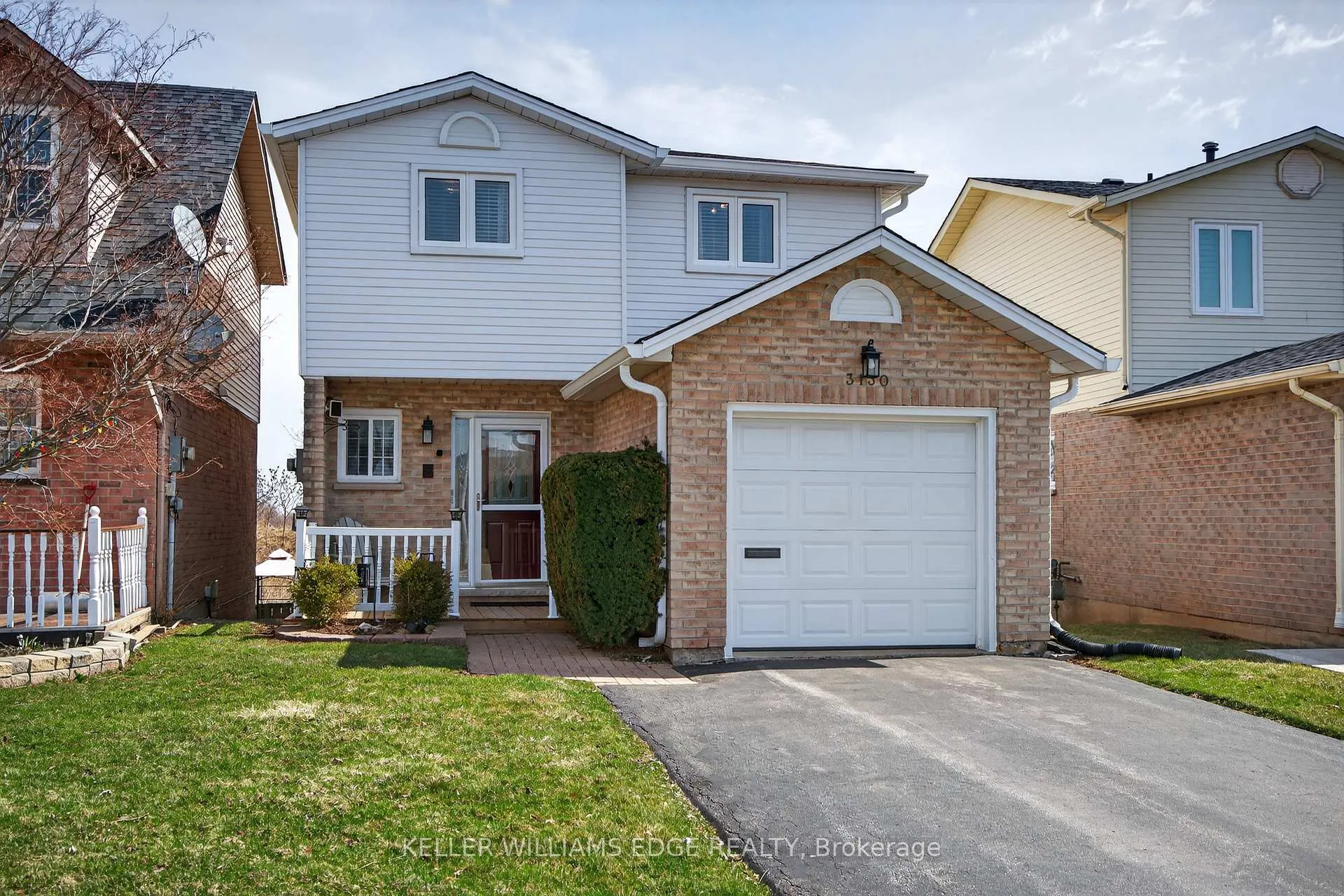 Photo 2 of 3130 Driftwood Drive, Burlington, Brant Hills — HOMEH