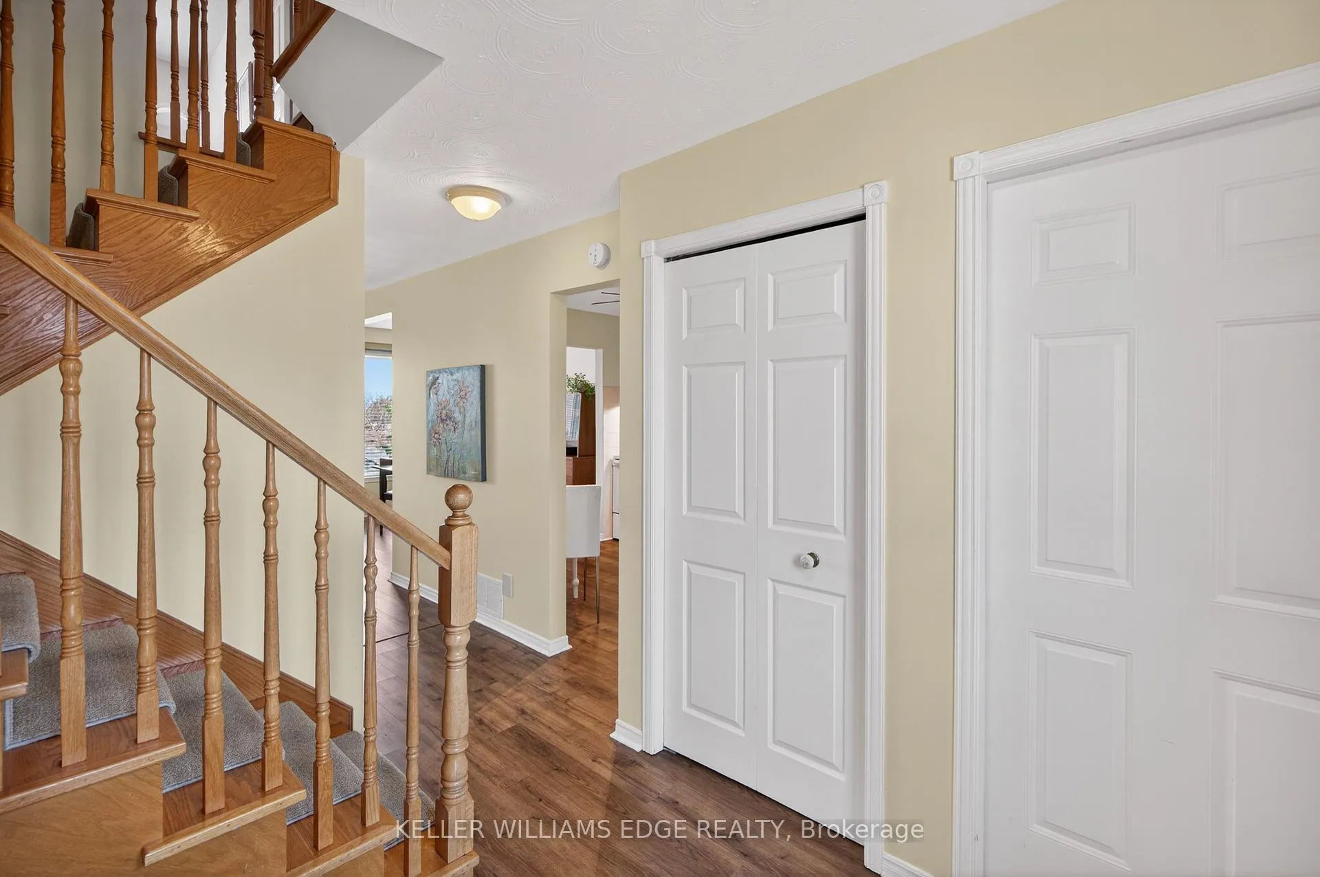 Photo 5 of 3130 Driftwood Drive, Burlington, Brant Hills — HOMEH