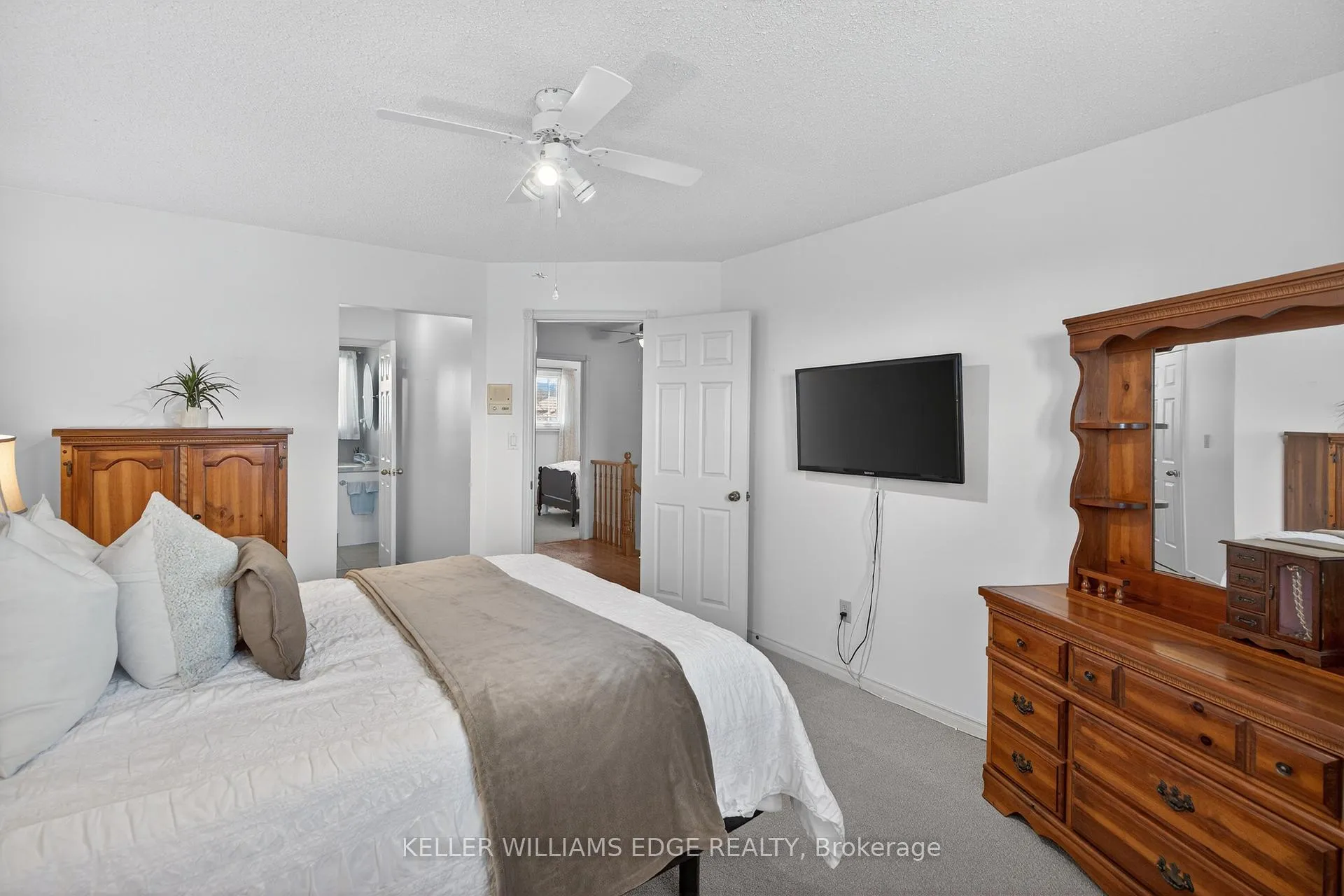 Photo 20 of 3130 Driftwood Drive, Burlington, Brant Hills — HOMEH