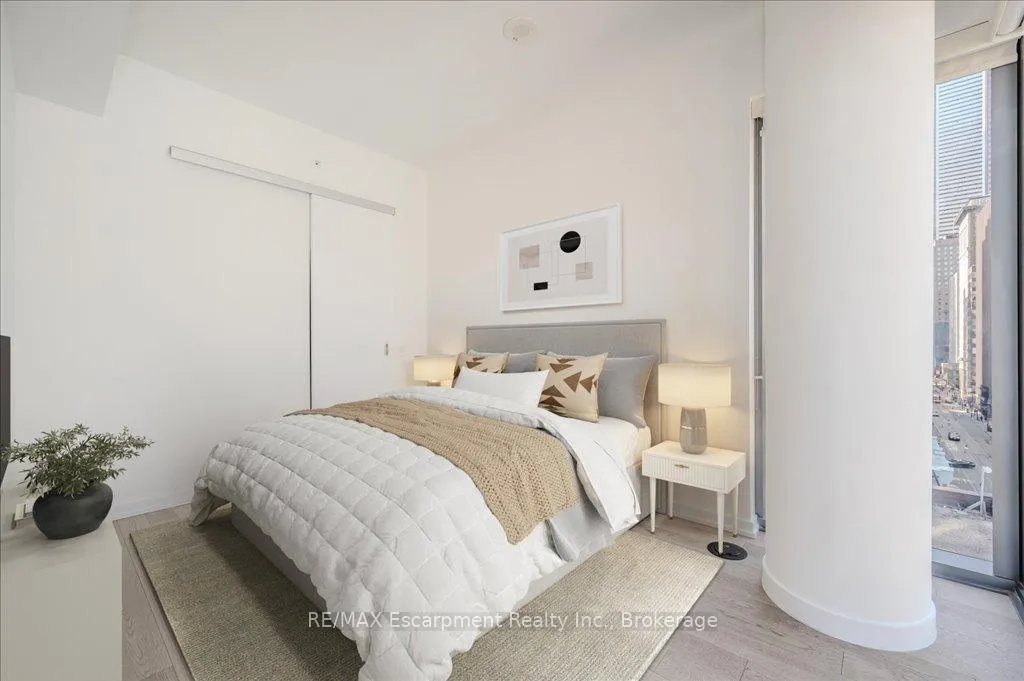 Photo 22 of Unit 802, 60 Colborne Street, Toronto, Church-Yonge Corridor — HOMEH