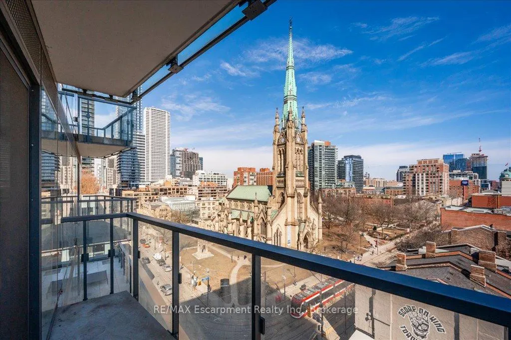 Photo 26 of Unit 802, 60 Colborne Street, Toronto, Church-Yonge Corridor — HOMEH