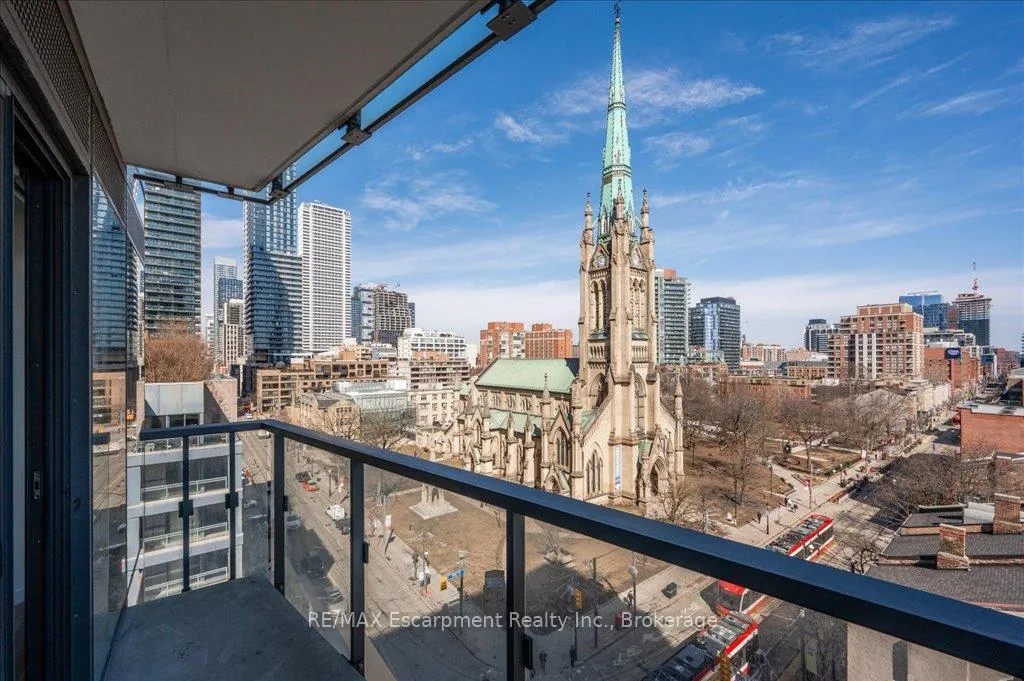 Photo 29 of Unit 802, 60 Colborne Street, Toronto, Church-Yonge Corridor — HOMEH