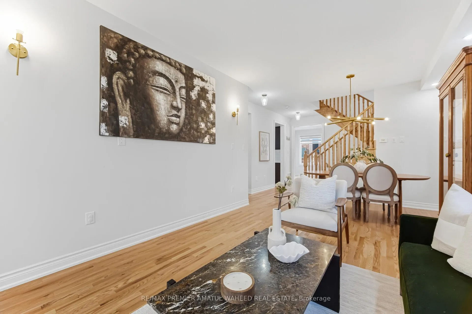 Photo 11 of 138 Alistair Crescent, Vaughan, Kleinburg — HOMEH