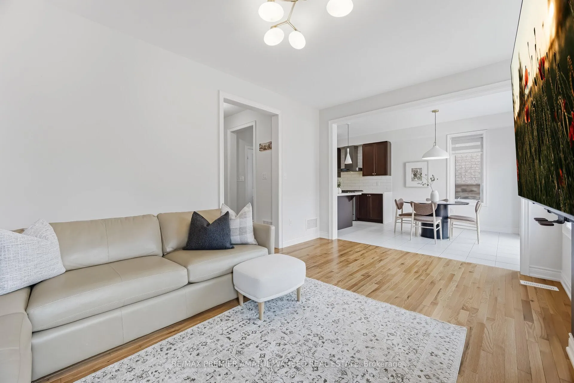 Photo 18 of 138 Alistair Crescent, Vaughan, Kleinburg — HOMEH