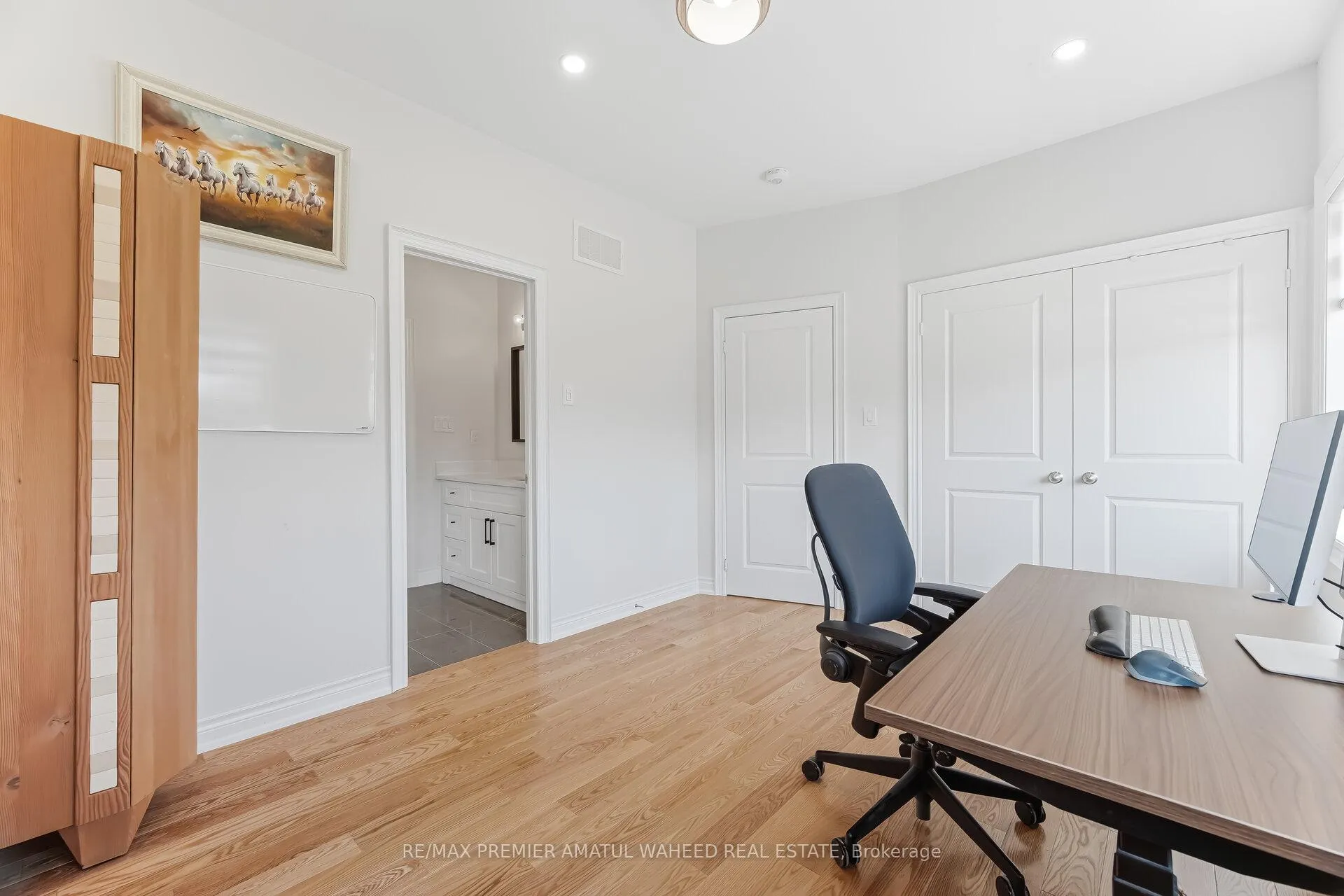Photo 32 of 138 Alistair Crescent, Vaughan, Kleinburg — HOMEH