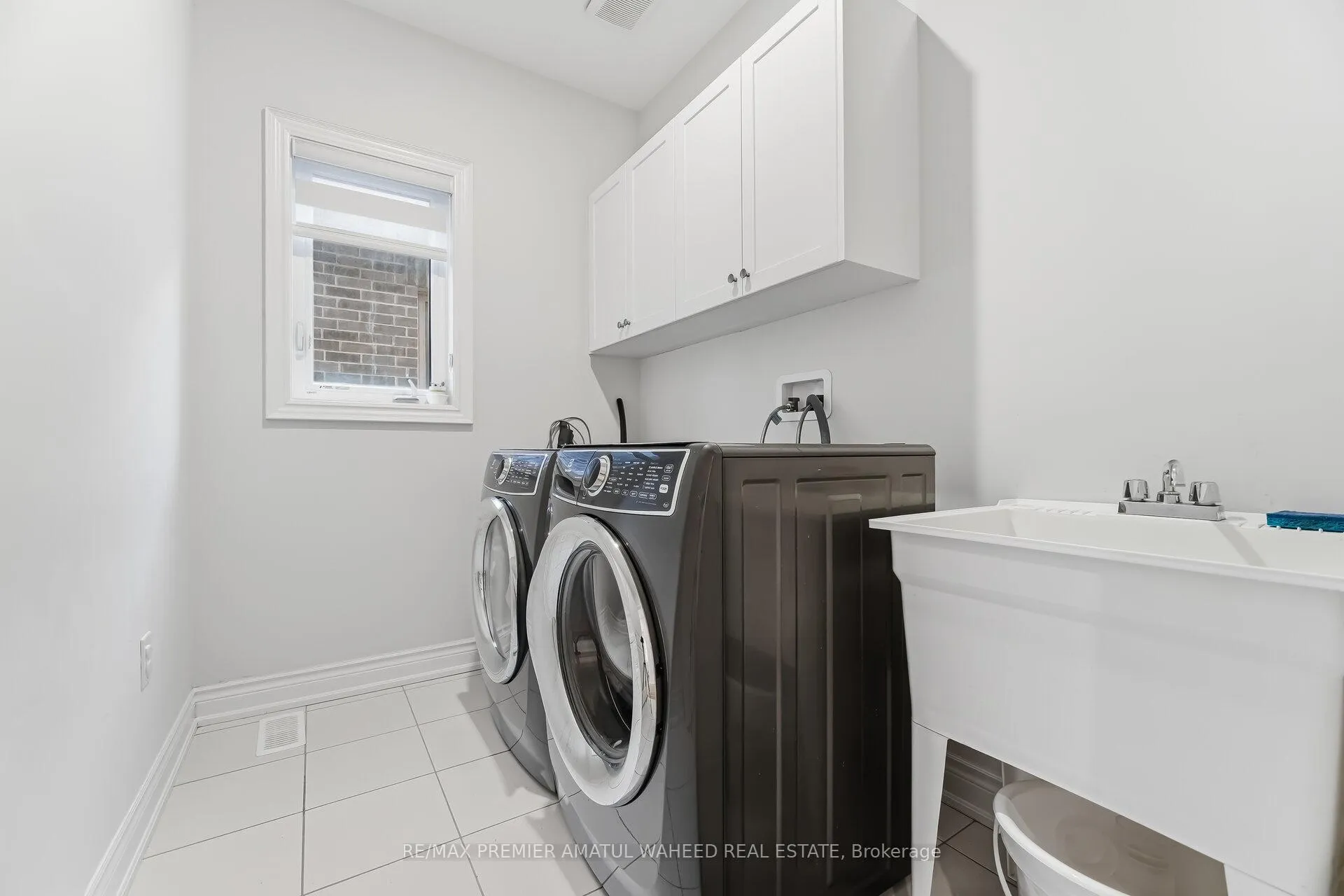 Photo 36 of 138 Alistair Crescent, Vaughan, Kleinburg — HOMEH