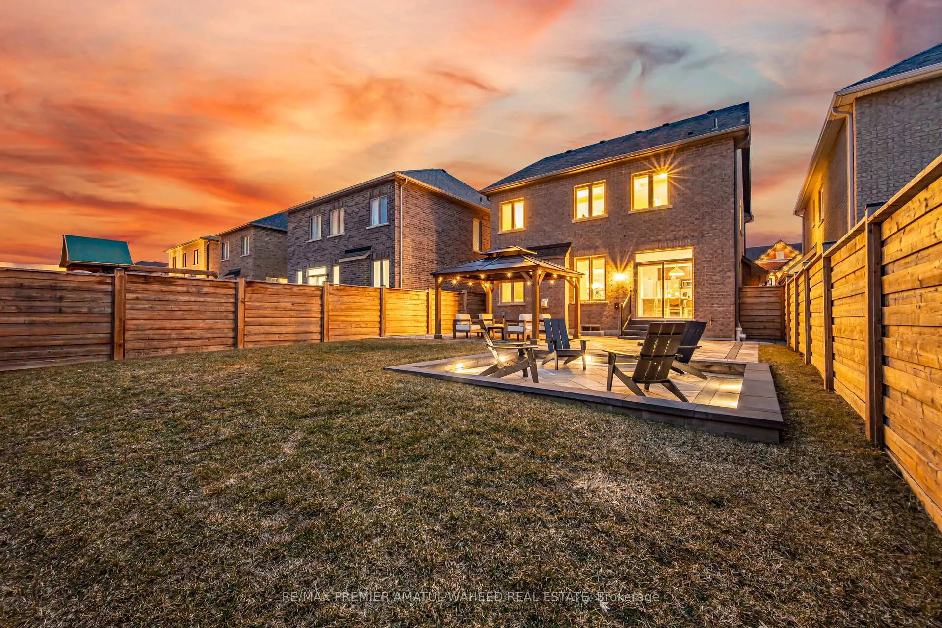 Photo 44 of 138 Alistair Crescent, Vaughan, Kleinburg — HOMEH