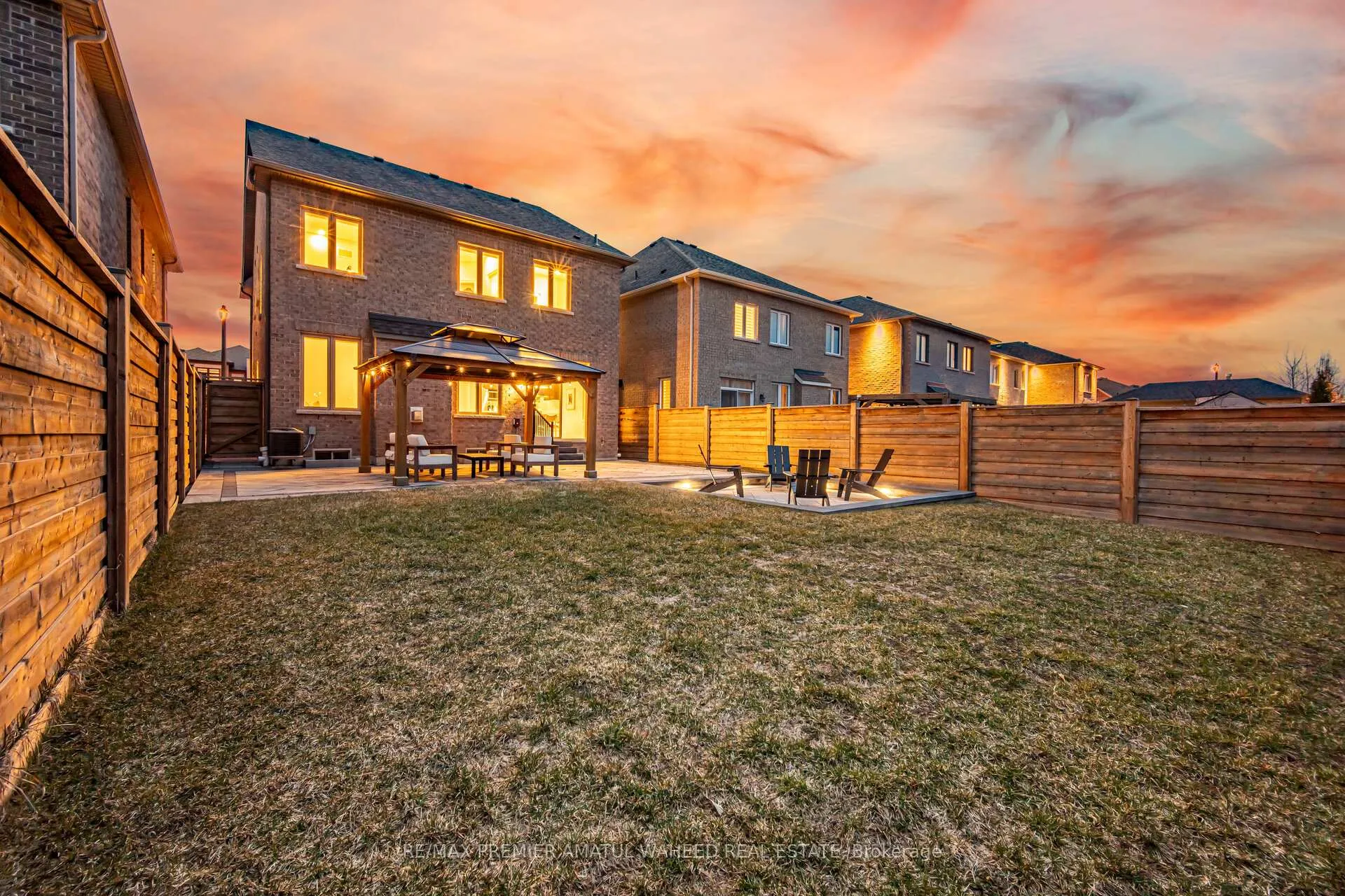 Photo 45 of 138 Alistair Crescent, Vaughan, Kleinburg — HOMEH