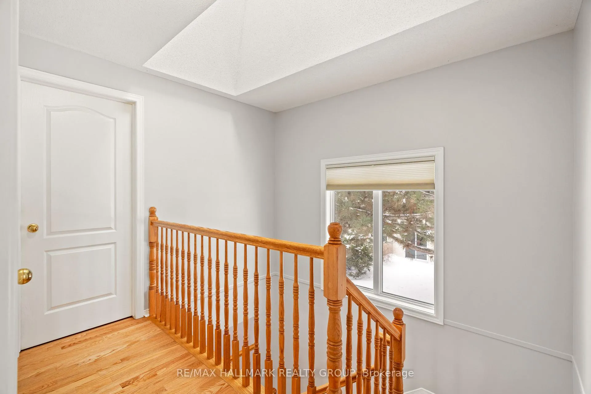 Photo 20 of 14 Wrenwood Crescent, Ottawa, Centrepointe — HOMEH