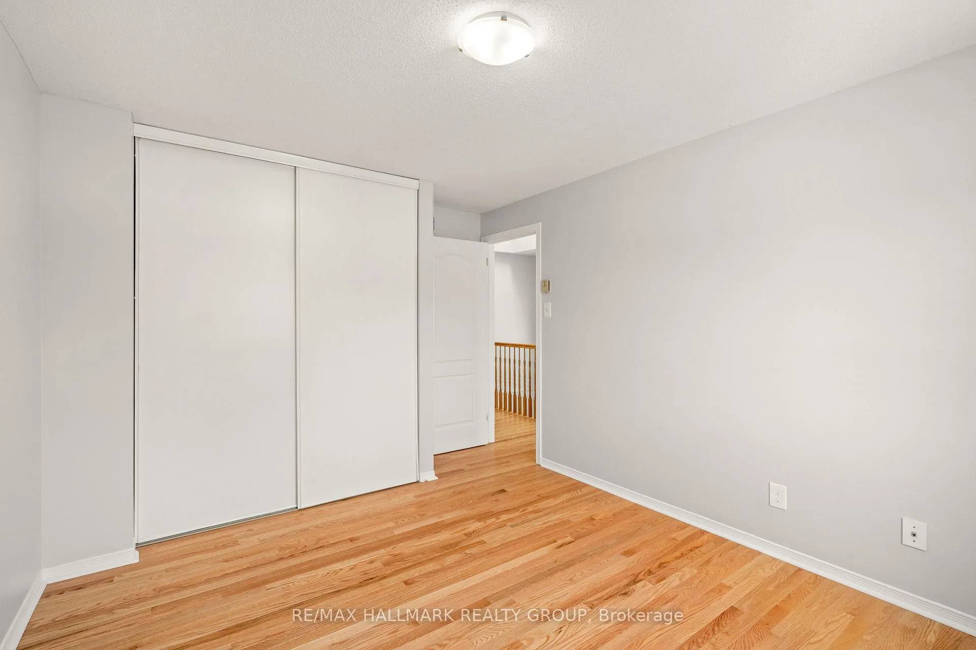 Photo 31 of 14 Wrenwood Crescent, Ottawa, Centrepointe — HOMEH