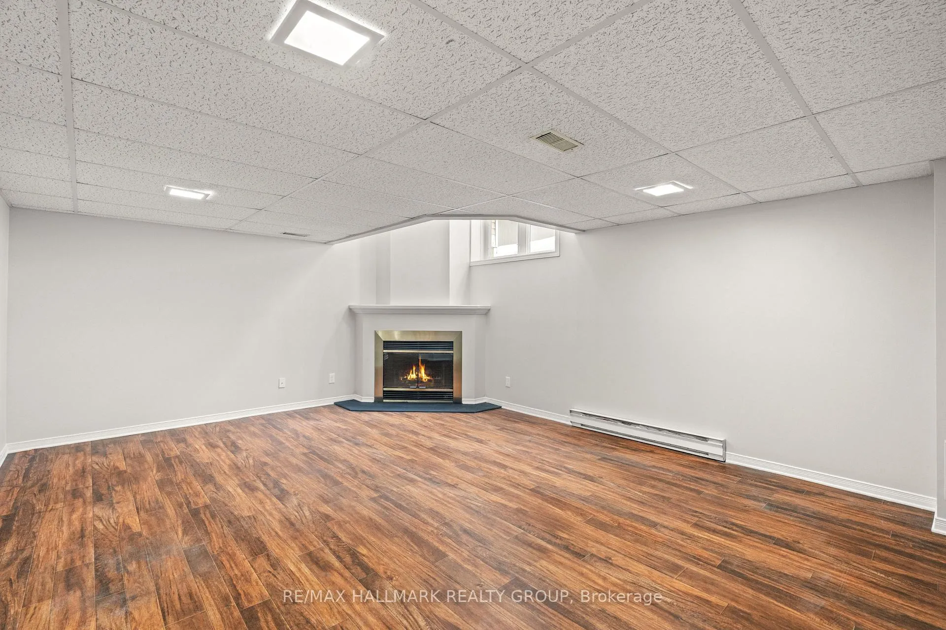 Photo 36 of 14 Wrenwood Crescent, Ottawa, Centrepointe — HOMEH