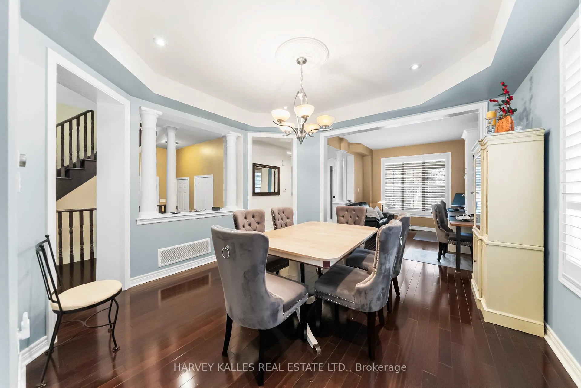 Photo 8 of 86 Rockland Crescent, Whitby, Brooklin — HOMEH