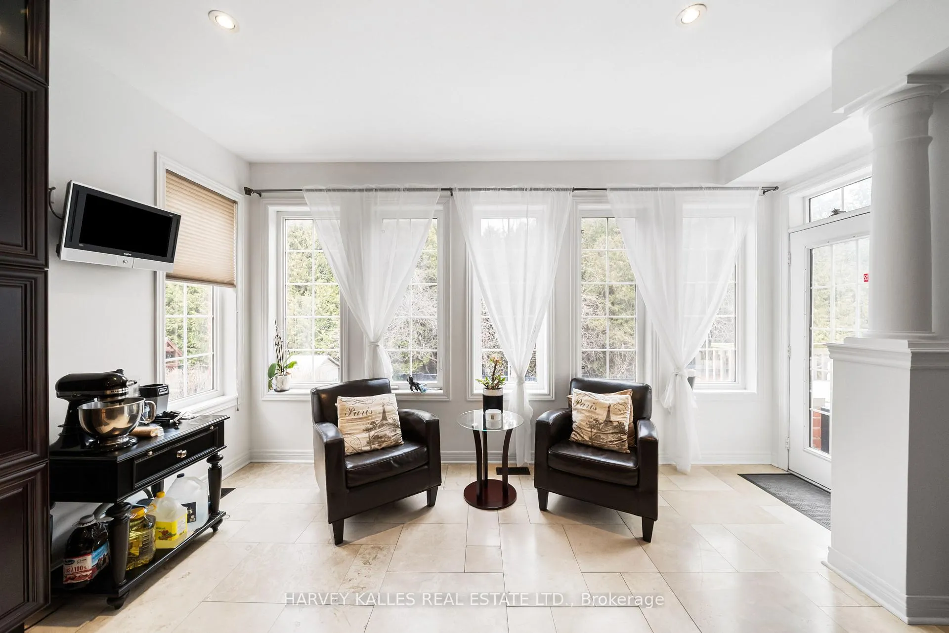 Photo 16 of 86 Rockland Crescent, Whitby, Brooklin — HOMEH