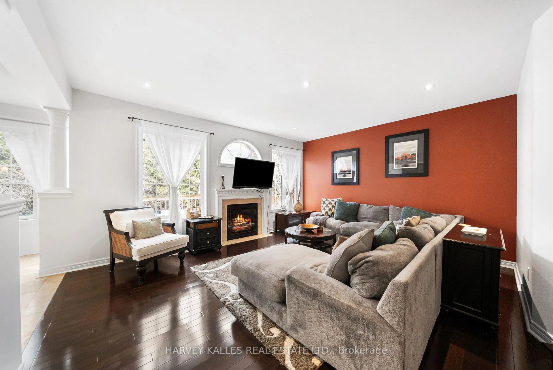 Photo 18 of 86 Rockland Crescent, Whitby, Brooklin — HOMEH