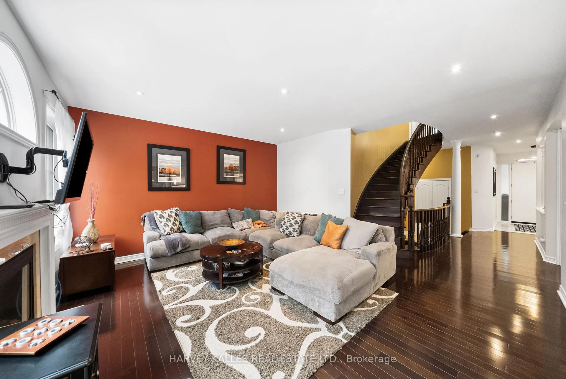 Photo 19 of 86 Rockland Crescent, Whitby, Brooklin — HOMEH