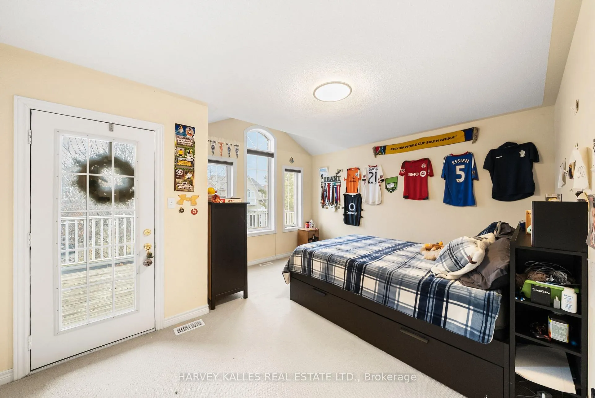 Photo 31 of 86 Rockland Crescent, Whitby, Brooklin — HOMEH