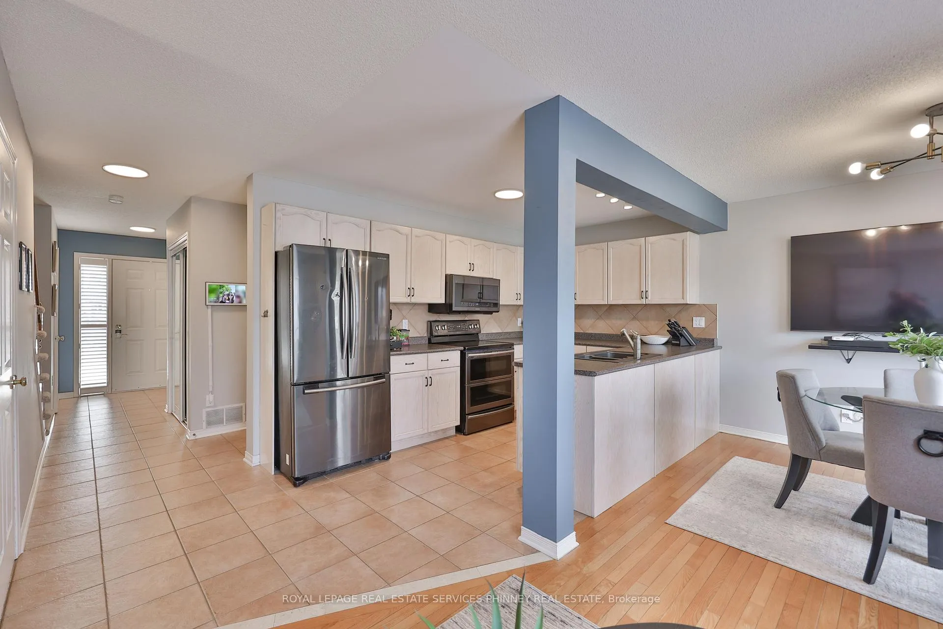 Photo 9 of 5117 St. George's Drive, Lincoln, Beamsville — HOMEH