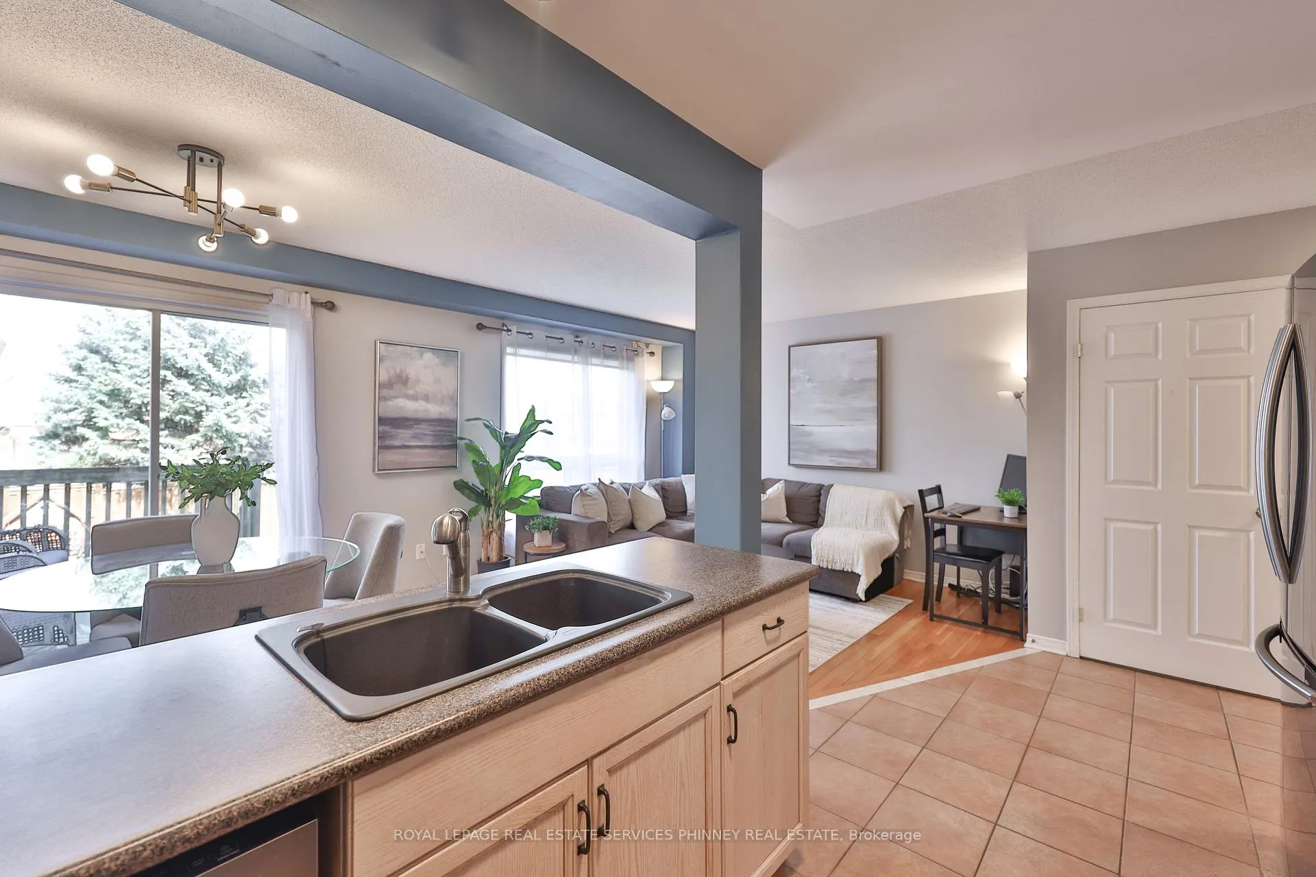 Photo 12 of 5117 St. George's Drive, Lincoln, Beamsville — HOMEH