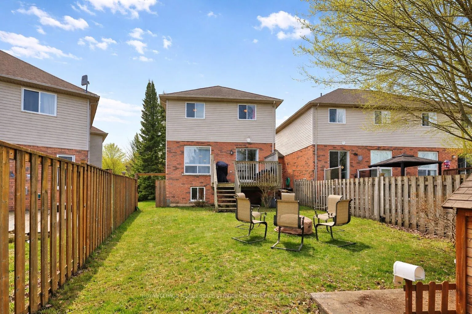 Photo 30 of 5117 St. George's Drive, Lincoln, Beamsville — HOMEH