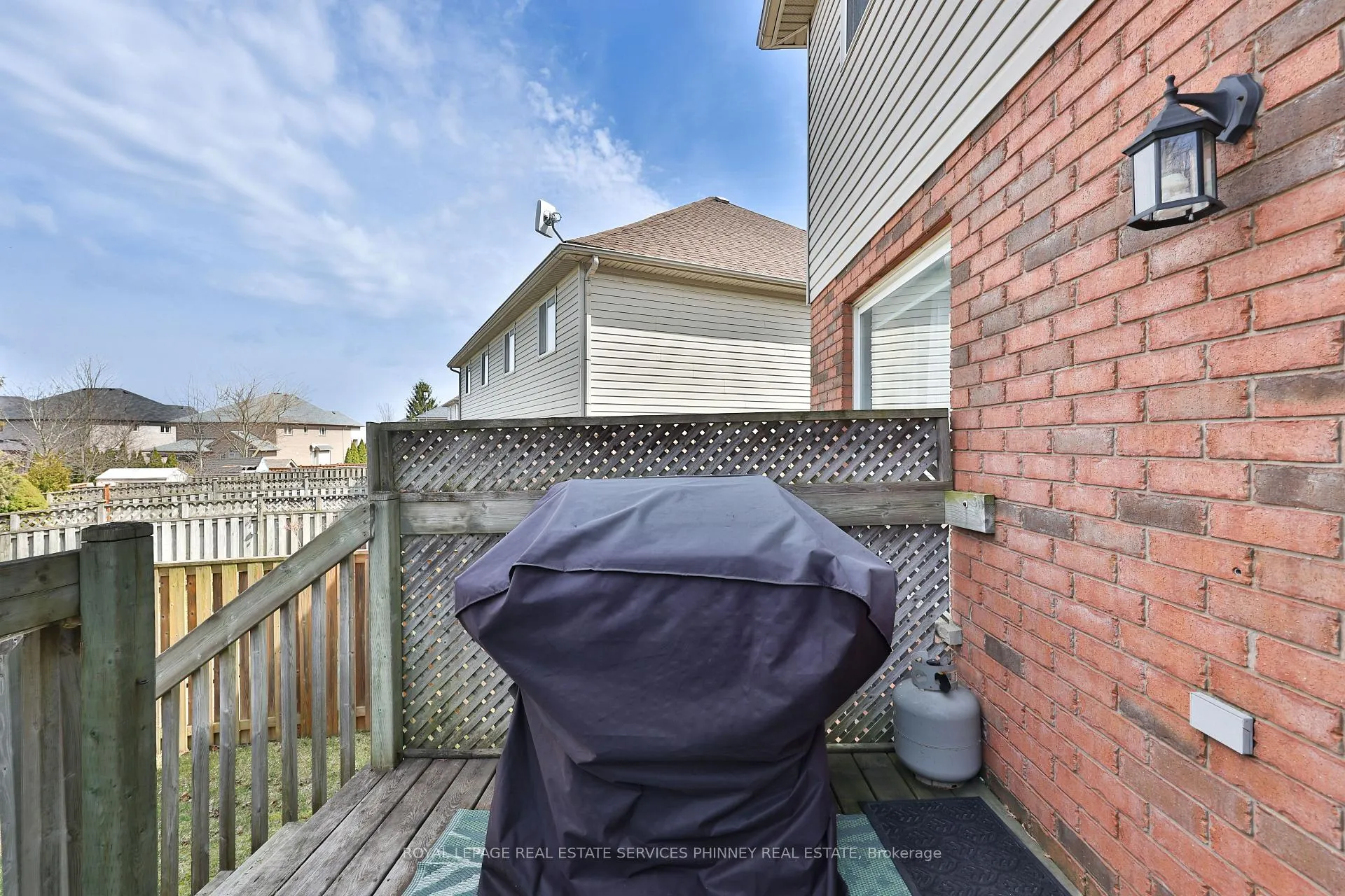 Photo 32 of 5117 St. George's Drive, Lincoln, Beamsville — HOMEH