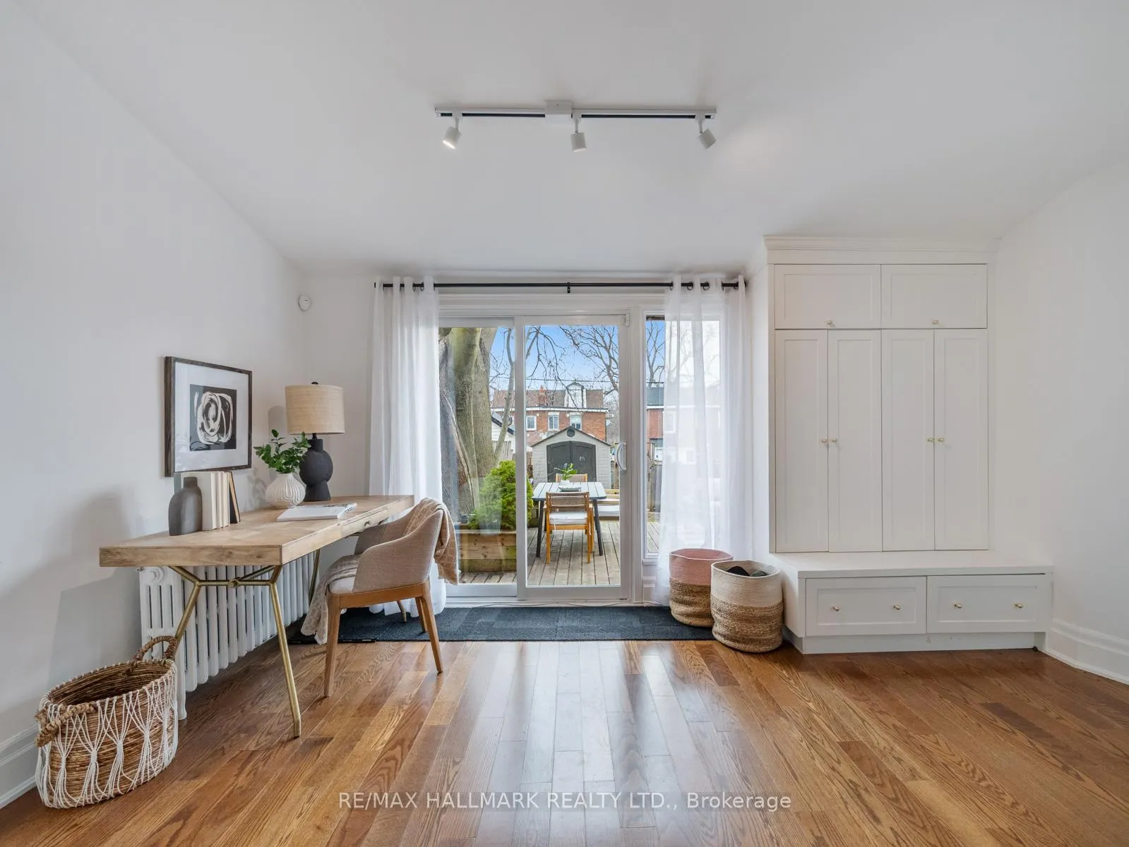 Photo 15 of 337 Leslie Street, Toronto, South Riverdale — HOMEH