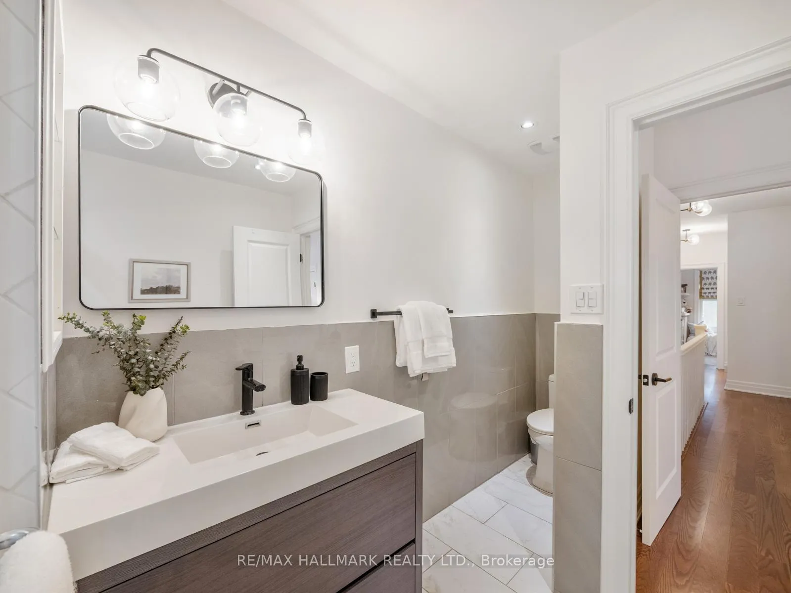 Photo 21 of 337 Leslie Street, Toronto, South Riverdale — HOMEH