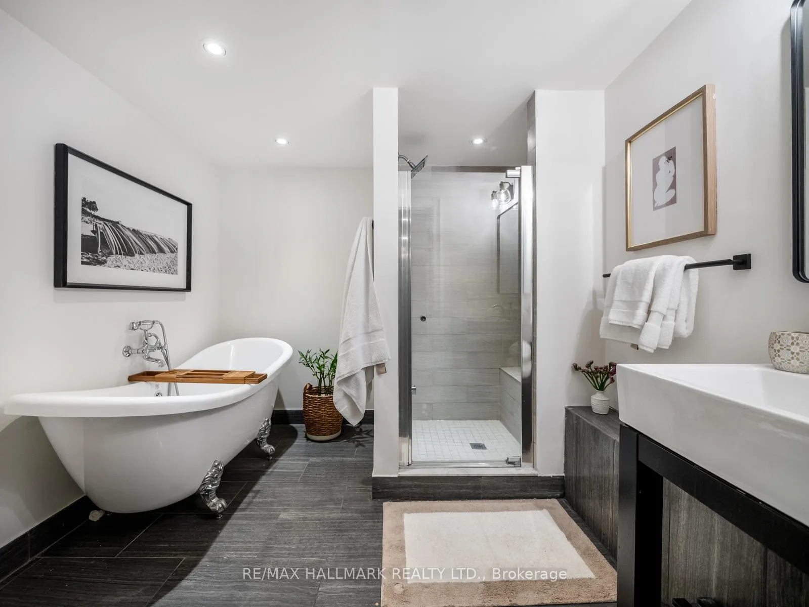 Photo 33 of 337 Leslie Street, Toronto, South Riverdale — HOMEH