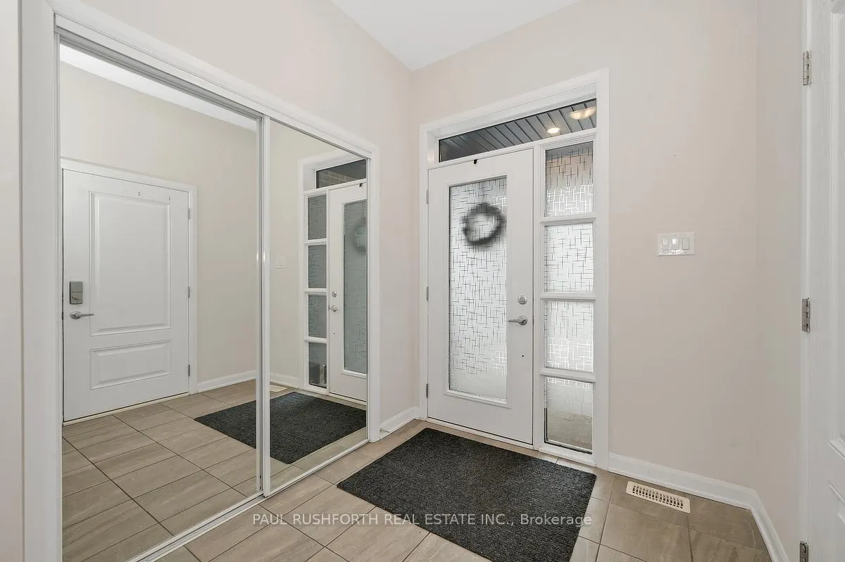 Photo 3 of 307 Drumlish Lane, Ottawa, Barrhaven - Half Moon Bay — HOMEH