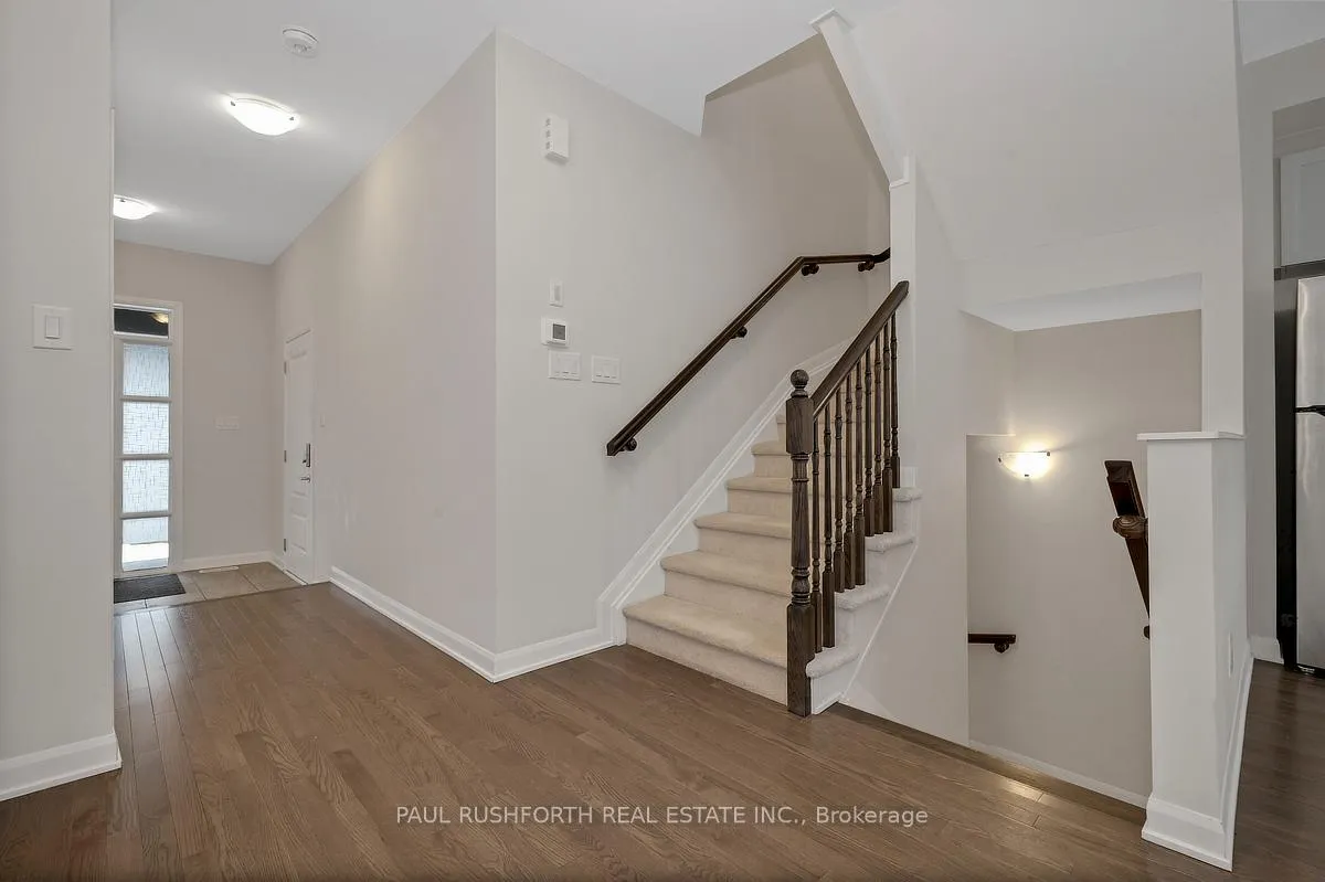 Photo 4 of 307 Drumlish Lane, Ottawa, Barrhaven - Half Moon Bay — HOMEH